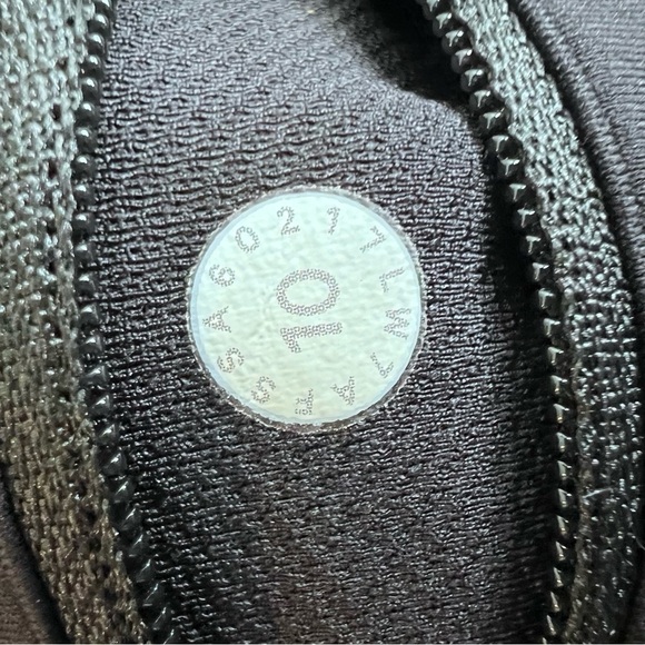 Lululemon Speed Short (4-way Stretch 2.5") Aerial Drift Multi Black Size 10 - Picture 12 of 15